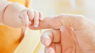 Gravidez tardia e seus riscos para a  saúde da mulher e do bebê