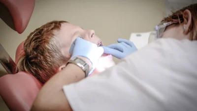 A importância do uso do aparelho odontológico mesmo na infância