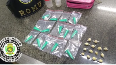 Três são detidos por porte e tráfico de entorpecentes