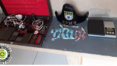 Após vídeo ‘comercializando’ entorpecentes viralizar, polícia toma ciência e realiza apreensão de drogas
