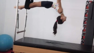 Conheça os benefícios que a prática do Pilates traz durante a adolescência