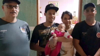 Equipe da Defesa Civil salva uma criança em Cosmópolis