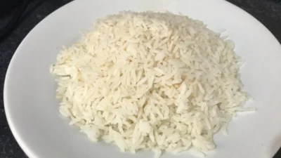 Aumento no preço do arroz: veja quais alimentos podem ser substitutos