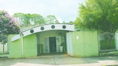 Postos de vacinação seguem medidas de segurança contra a Covid-19