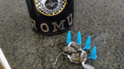 Suspeito é detido com drogas na Rua Bruna Monteoliva e depois liberado