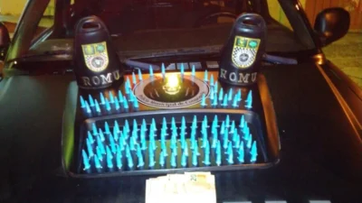Dois são presos e um menor é detido por tráfico de drogas