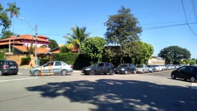Vacinação de idosos com 70 e 71 anos contra Covid-19 será ainda em março