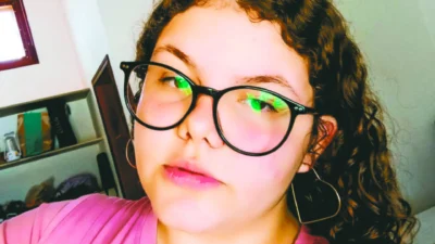 Nayara Pleul Stolfi é a Garota da Semana