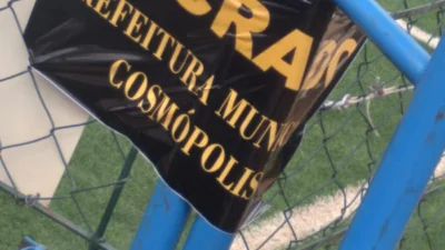 Estabelecimento é multado e lacrado