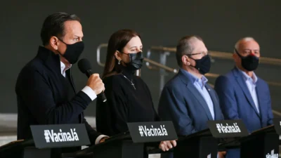 Governo de SP autoriza volta presencial do ensino superior para o 2º semestre