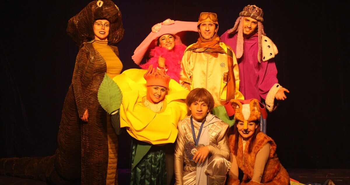 Sia Santa conquista Prêmio por Histórico de Teatro Infanto-Juvenil do ...