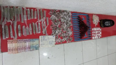 Acusado de tráfico é preso com sacola de entorpecentes