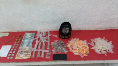 ROMU prende suspeito de tráfico de entorpecentes