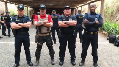 GM 2ª CL Maia participa de treinamento de armamento e tiros