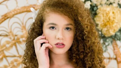 Evelyn Barboza Ferreira é a Garota da Semana