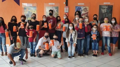 Crianças atendidas pelo CAPSi vão ao cinema