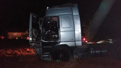 Caminhão roubado em Campinas é recuperado próximo a Cosmópolis