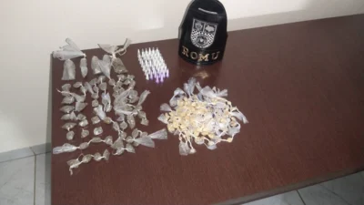 Cães de faro Luma e Murtok localizam drogas no Cidade Alta