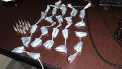 ROMU localiza 56 porções de cocaína na viela