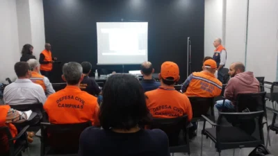 Defesa Civil de Cosmópolis participa de treinamento em Campinas