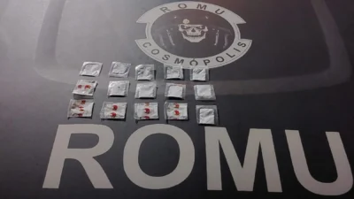 Homem é detido com 15 porções de cocaína