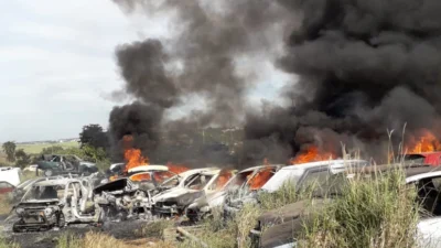 GM prende suspeito de incendiar 14 veículos no pátio do DER