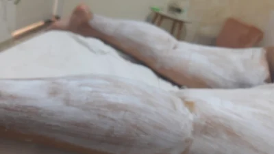 Banho de lua: saiba mais sobre essa técnica utilizada para descolorir pelos