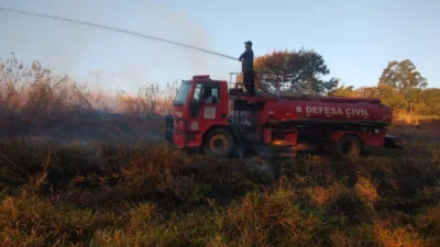 Incêndios criminosos intensificam trabalho da Defesa Civil