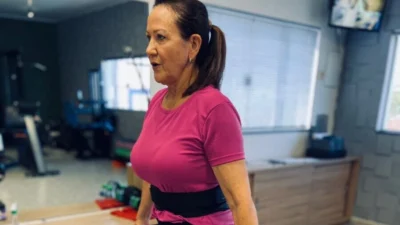 Conheça os benefícios da prática da musculação na terceira idade