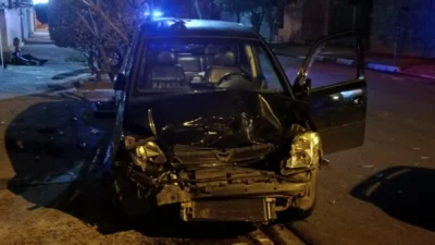 Motorista se perde e bate em traseira de veículo