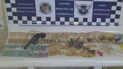 ROMU localiza simulacro, drogas e dinheiro