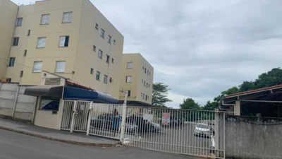 Caixa d’água de condomínio se rompe no bairro Novo Cosmópolis