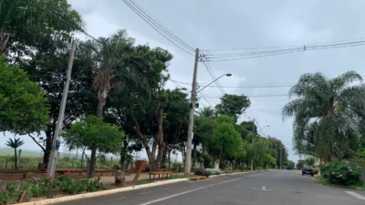 Previsão do tempo alerta para chuva forte, seguida de raios, ventos e até granizo