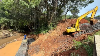 Obras emergenciais da ‘Ponte do Baguá’ são intensificadas pela Prefeitura