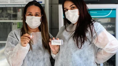 Vacina Bivalente Pfizer está disponível para faixa etária de 60 a 69 anos