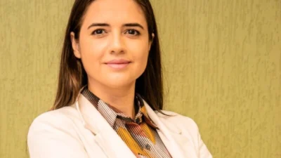 Após processo de autoconhecimento, ela segue com propósito de vencer e vender em Marketing