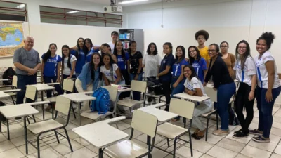 Alunos de curso técnico de Cosmópolis fazem trabalho sobre a Câmara Municipal