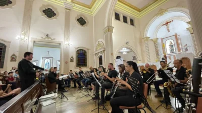 ‘Igreja Matriz’ recebe concerto sinfônico e apresentações da escola de música