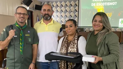 Reunião de escoteiros é realizada na Câmara Municipal