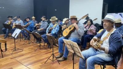 Orquestra de Violeiros realiza apresentação no CEU Andorinhas