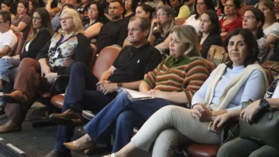 Palestras e capacitação marcam os preparativos de volta às aulas na Rede Municipal