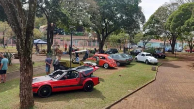 Edição especial da Feirinha homenageou os pais na Praça do Rodrigo