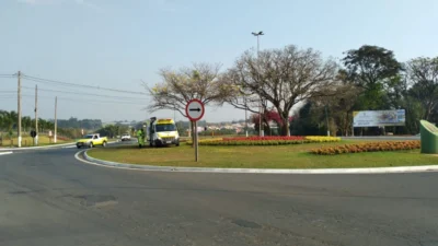 DER realiza operação especial de tráfego em rodovia que dá acesso à Holambra