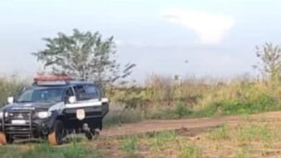 Corpos com marcas de tiros são encontrados em estrada rural na divisa com Limeira