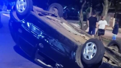 Motorista se perde e capota carro na Avenida Nelson Alves Aranha