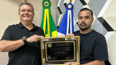 Comendador Carlos Roberto Duó recebe homenagem