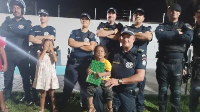 Davi completa 3 anos e recebe visita surpresa da Guarda Municipal