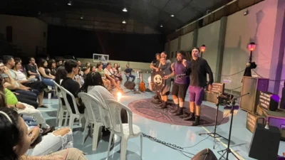 Peça teatral Hamlet é apresentada na Secretaria de Cultura