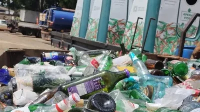 SAMA e empresas parceiras fazem primeira coleta de vidros para reciclagem