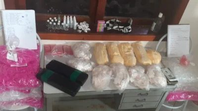 Em averiguação de furto, Guarda Municipal localiza quase 8 quilos de entorpecentes